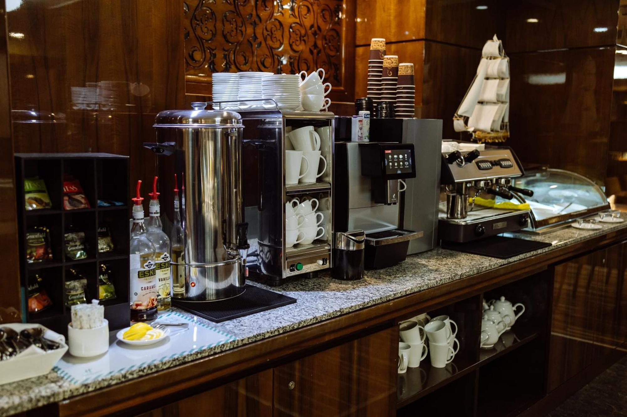 Holiday Inn Aktau By Ihg Εξωτερικό φωτογραφία