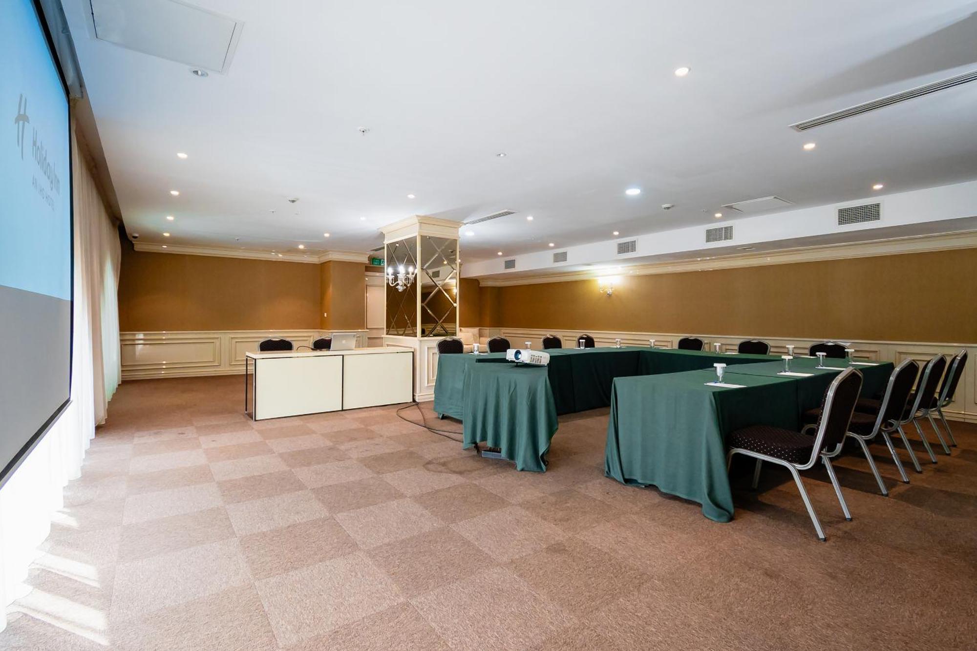Holiday Inn Aktau By Ihg Εξωτερικό φωτογραφία