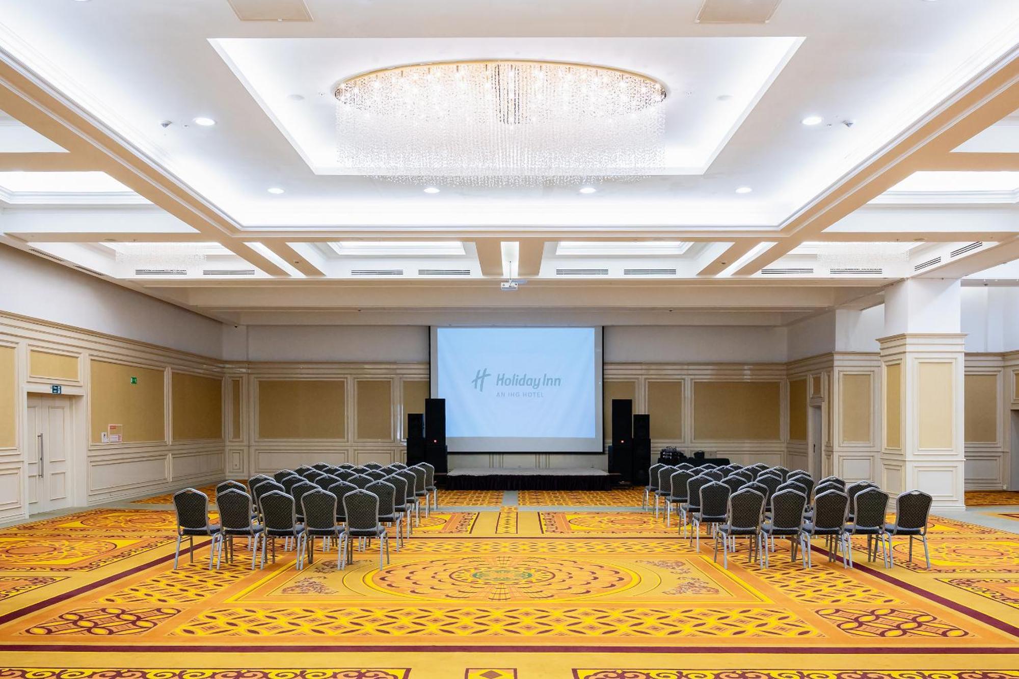 Holiday Inn Aktau By Ihg Εξωτερικό φωτογραφία