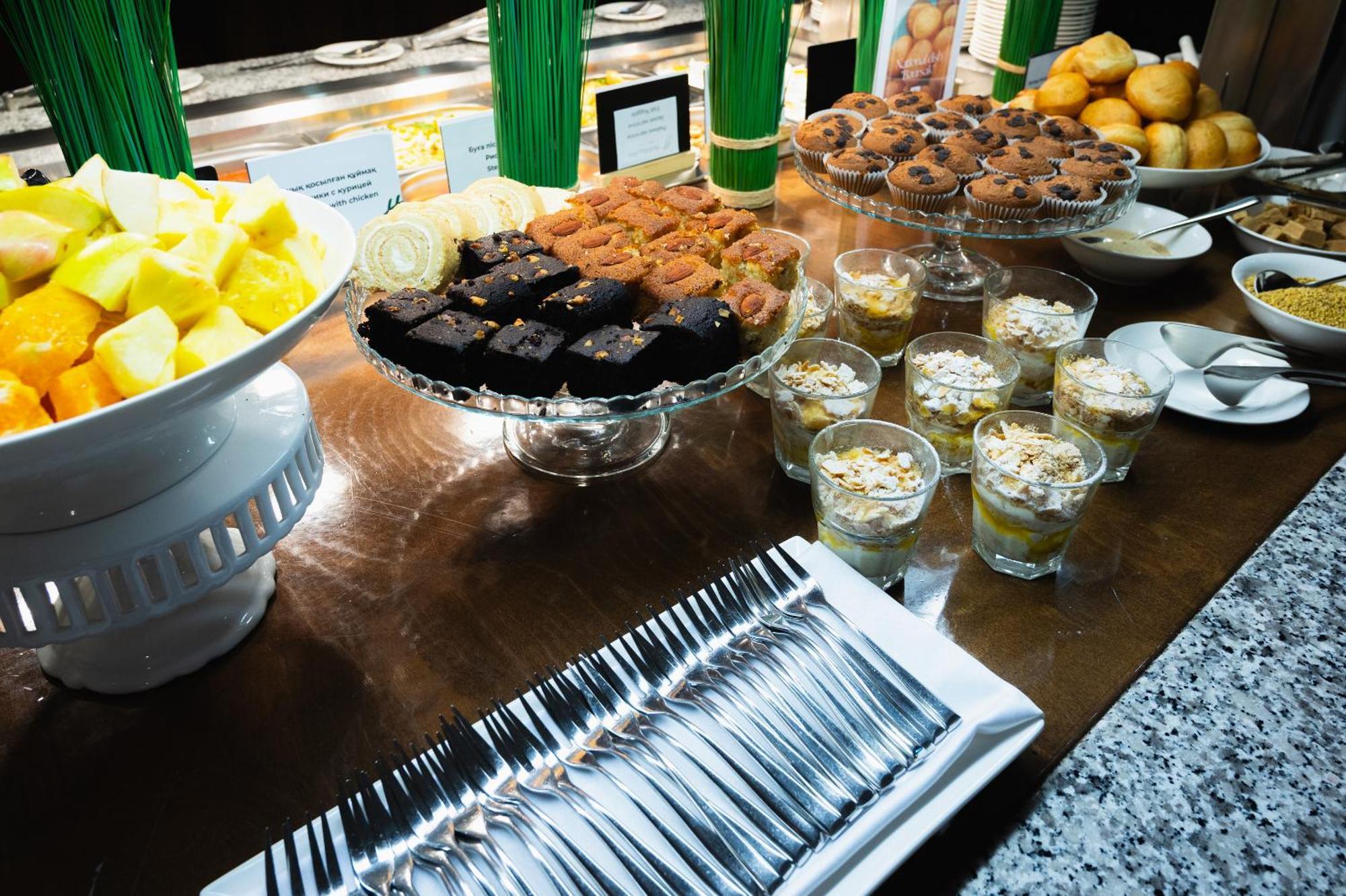 Holiday Inn Aktau By Ihg Εξωτερικό φωτογραφία